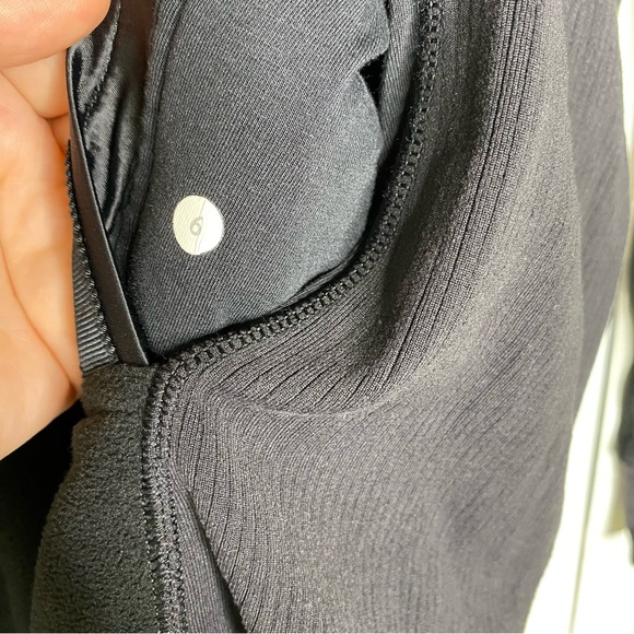 Lululemon half zip pullover fleece jacket size 6 - Picture 5 of 7